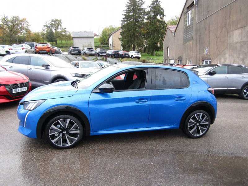 Photo 17 de l'offre de PEUGEOT 208 III 1L5 BLUEHDI 100 CV GT SPORT LUXE BICOLOR GPS CAMÉRA FULL LEDS CUIR JANTES 17 BV6 à 26990€ chez Bougel transactions