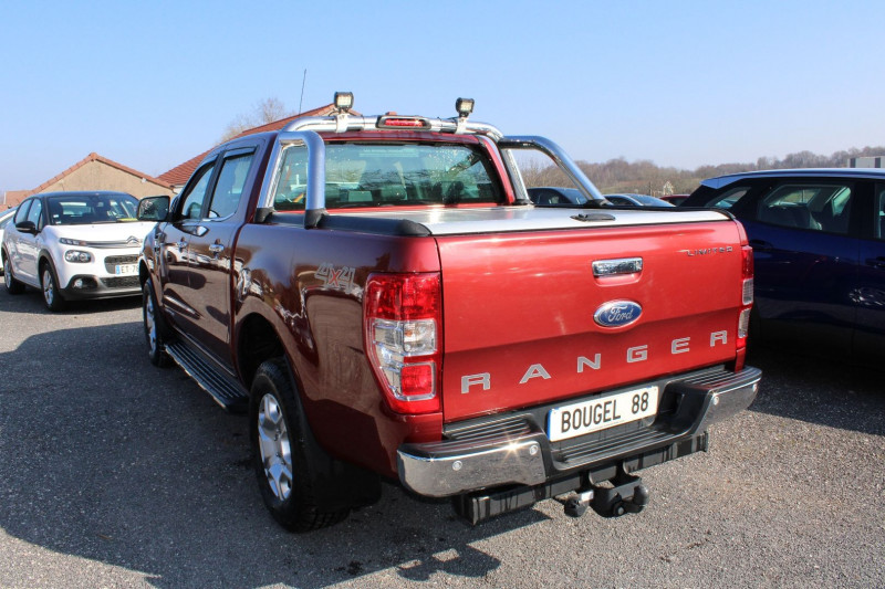 Photo 4 de l'offre de FORD RANGER LIMITED 3L2 TDCI DOUBLE CABINE 200 CV 4X4 GPS 3D CUIR USB ATTELAGE RÉGULATEUR BOITE AUTO à 29800€ chez Bougel transactions