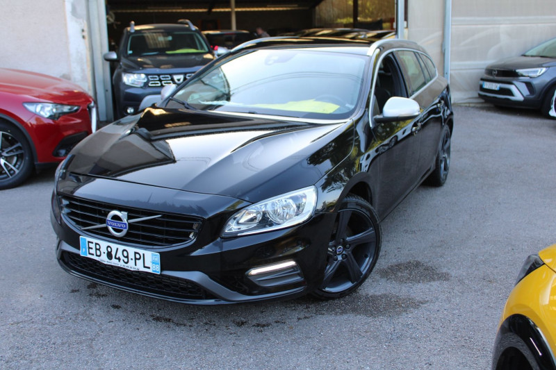 Volvo V60 D4 190CH R-DESIGN GEARTRONIC SPORT LUXE DIESEL BREAK BOITE AUTO  8 VITESSES Diesel NOIR NORDIC Occasion à vendre