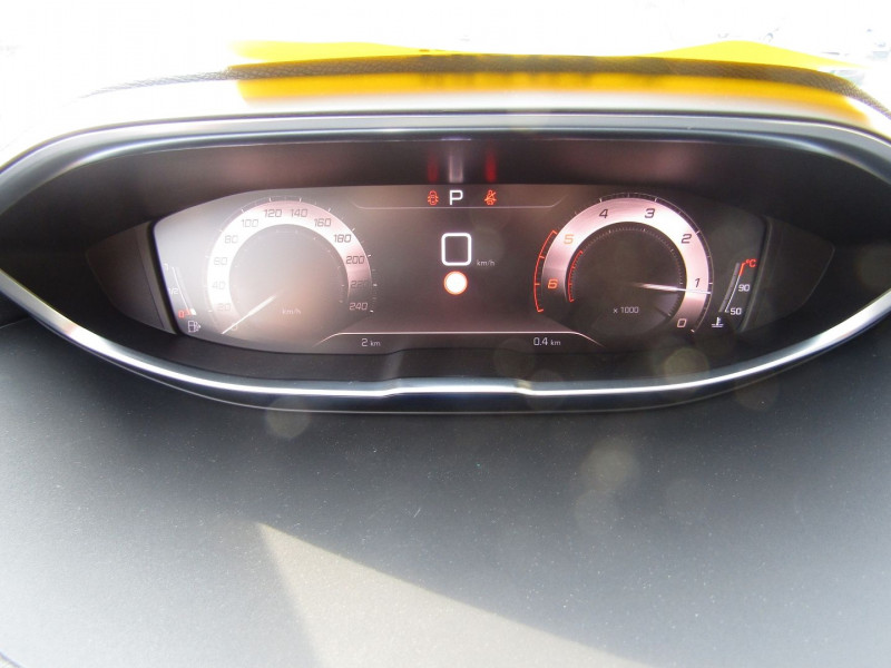 Photo 7 de l'offre de PEUGEOT 3008 PHASE 4 GT PACK EAT8 BOITE AUTO BLUEHDI 130 CAMÉRA 180° GPS CUIR JA 18 FULL LEDS BICOLOR à 38500€ chez Bougel transactions