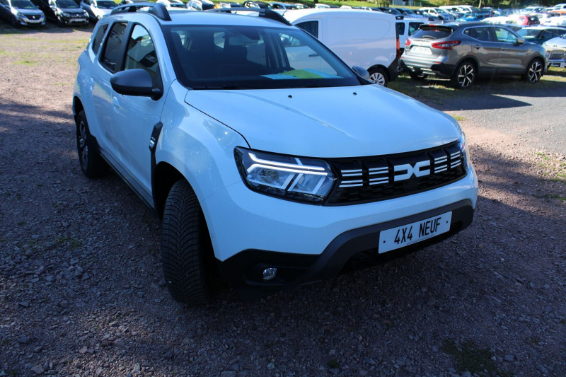 Dacia DUSTER 5 BLUE DCI 115 CV JOURNEY 4X4 GPS 3D CAMÉRA FULL LED RE JA 17 RÉGULATEUR BLUETOOTH Diesel BLANC MONTAGNE Occasion à vendre