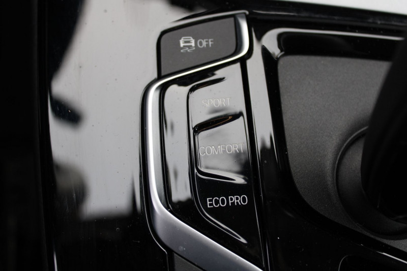 Photo 16 de l'offre de BMW X3 (G01) S-DRIVE 18 D DESIGN 150 CV GPS 3D FULL LED CAMÉRA I-COKPIT USB JA 17 BOITE AUTO à 33500€ chez Bougel transactions