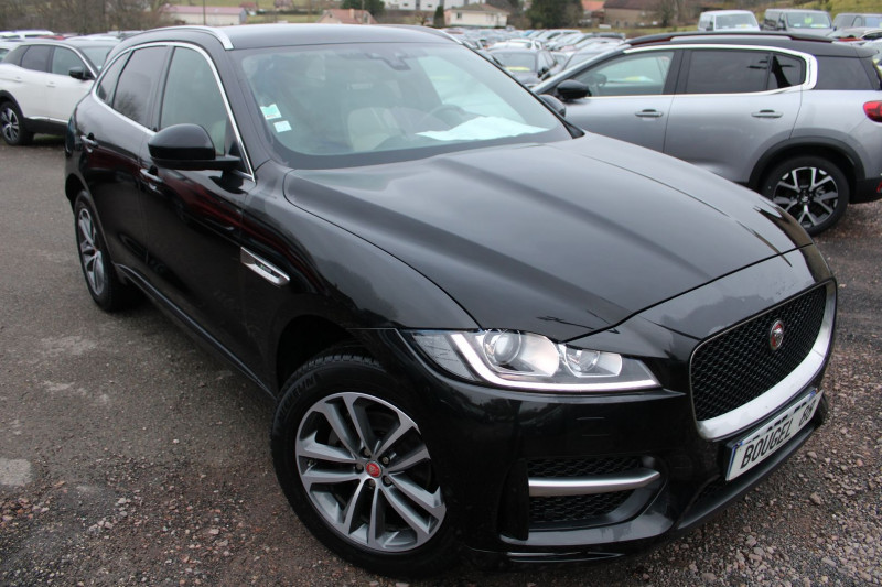 Jaguar F-PACE 2.0D 180CH R-SPORT 4X4 Diesel NOIR DIAMAND Occasion à vendre