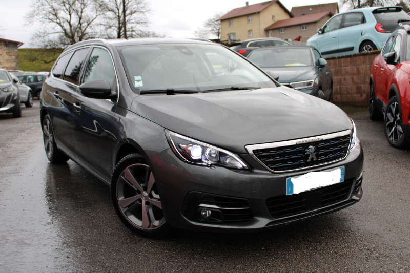 Peugeot 308 III SW TECH EDITION ESSENCE 130 CV CLIM USB GPS 3D JA 17 PARK ASSIST CAMÉRA RÉGULATEUR Essence GRIS PLATINIUM Occasion à vendre