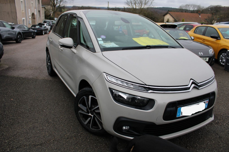 Photo Citroen C4 SPACETOURER ESSENCE 130 CV BUINESS GPS MÃDIA RÃGULATEUR BLUETOOTH JANTES 17 ABS USB BOITE 6V Essence BEIGE SABLE en vente chez Bougel transactions Citroen C4 SPACETOURER ESSENCE 130 CV BUINESS GPS MÃDIA RÃGULATEUR BLUETOOTH JANTES 17 ABS USB BOITE 6V Essence BEIGE SABLE Occasion à vendre
