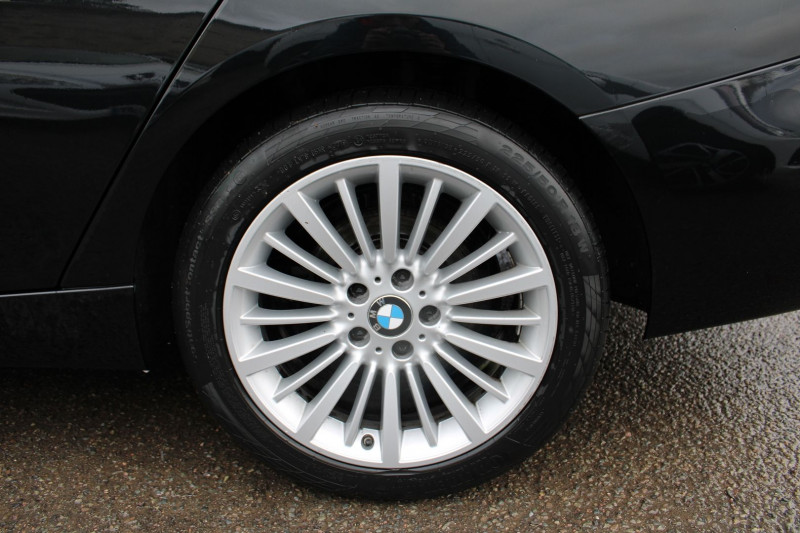 Photo 8 de l'offre de BMW SERIE 3 GRAN TURISMO (F34) 320D 190CH LUXURY à 24900€ chez Bougel transactions