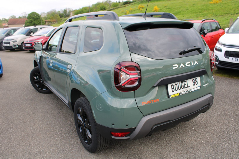 Photo 3 de l'offre de DACIA DUSTER 5 TCE 100 CV EXTREME GPL+ESSENCE USB CAMÉRA 360° FULL LED JA 17 GPS 3D RÉGULATEUR à 22990€ chez Bougel transactions