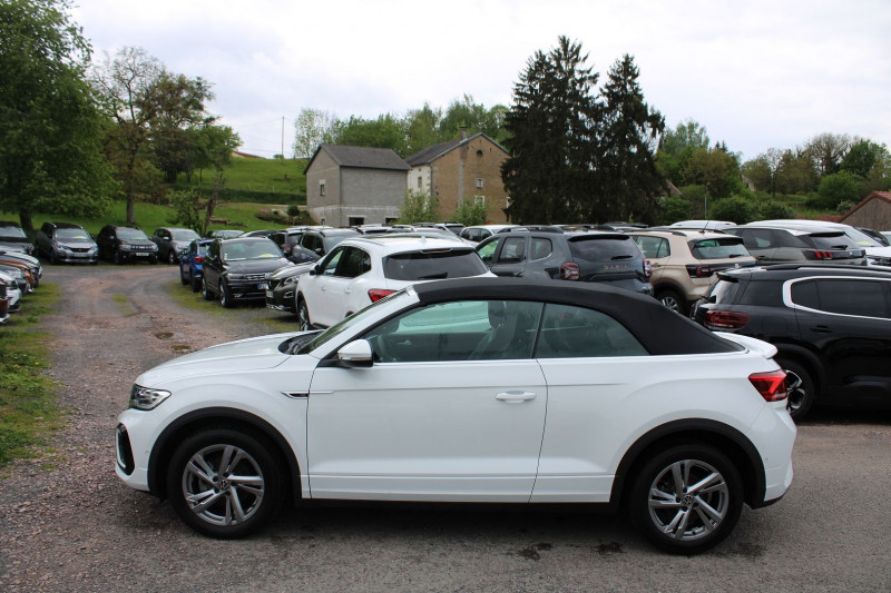 Photo 10 de l'offre de VOLKSWAGEN T-ROC II CABRIOLET R-LINE TSI 150 CV GPS CARPLAY CAMÉRA FULL LED USB JA 17 PARK ASSIST BOITE DSG-7 à 38990€ chez Bougel transactions