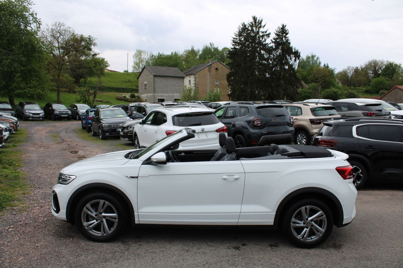 Photo 5 de l'offre de VOLKSWAGEN T-ROC II CABRIOLET R-LINE TSI 150 CV GPS CARPLAY CAMÉRA FULL LED USB JA 17 PARK ASSIST BOITE DSG-7 à 38990€ chez Bougel transactions