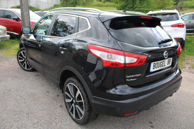 Photo 3 de l'offre de NISSAN QASHQAI III 1L6 DCI 130 CV TEKNA GPS 3D CAMÉRA LED TOIT PANO USB JA 19 RÉGULATEUR BLUETOOTH à 12990€ chez Bougel transactions