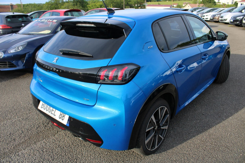 Photo 2 de l'offre de PEUGEOT 208 III GT BLUE HDI 100 CV GPS 3D CAMÉRA FULL LED TRIDENT USB JA 17 I-COKPIT RÉGULATEUR à 18990€ chez Bougel transactions