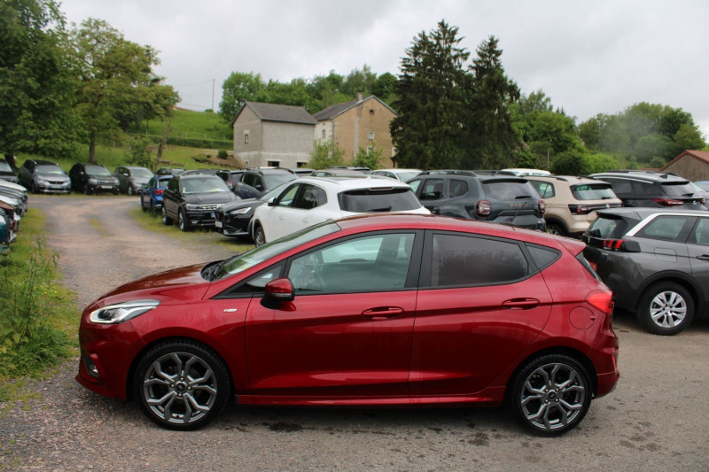 Photo 5 de l'offre de FORD FIESTA ST-LINE 140 CV ECOBOOST GPS 3D CLIM AUDIO USB JA 17 RADAR BLUETOOTH RÉGULATEUR à 14500€ chez Bougel transactions