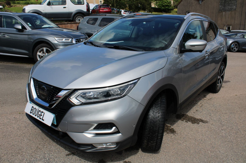 Photo 5 de l'offre de NISSAN QASHQAI 4 DIG-T 163 CV TEKNA GPS 3D CAMÉRA 360° USB ATTELAGE FULL LED BLUETOOTH RÉGULATEUR à 19990€ chez Bougel transactions