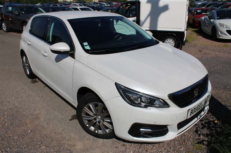 Peugeot 308 III ALLURE 130 CV ESSENCE GPS 3D CAMÉRA MI/CUIR CLIM USB JA 16 BLUETOOTH RÉGULATEUR Essence BLANC NACRÉ Occasion à vendre