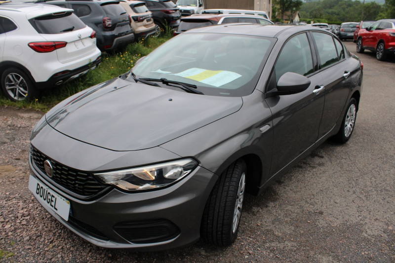 Photo 4 de l'offre de FIAT TIPO POP 1L4 ESSENCE 95 CV GPS 3D CLIM SYSTEM CITY MP3 USB RADAR BLUETOOTH RÉGULATEUR à 8990€ chez Bougel transactions