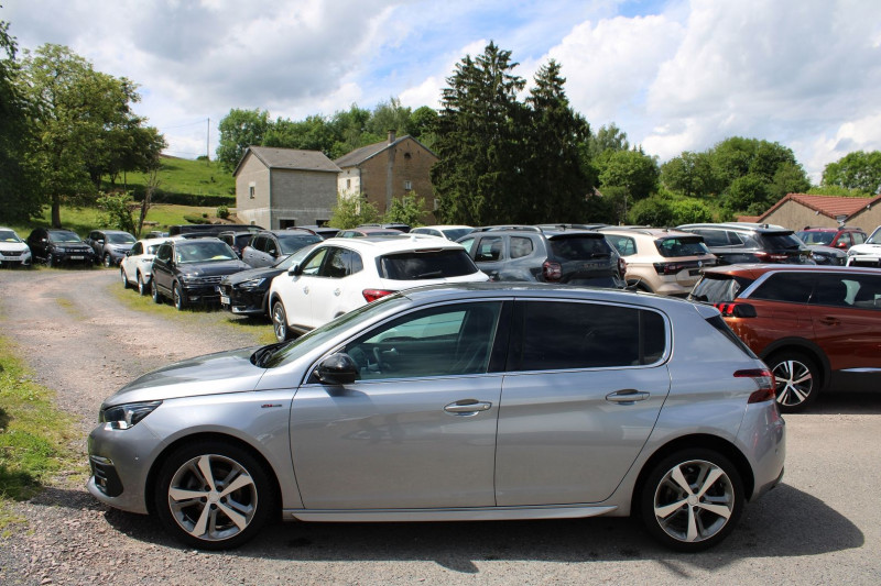 Photo 5 de l'offre de PEUGEOT 308 III GT-LINE 130 CV ESSENCE GPS 3D FULL LED USB JA 17 PK ASSIST BLUETOOTH RÉGULATEUR à 12900€ chez Bougel transactions