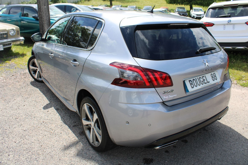 Photo 3 de l'offre de PEUGEOT 308 III GT-LINE 130 CV ESSENCE GPS 3D FULL LED USB JA 17 PK ASSIST BLUETOOTH RÉGULATEUR à 12900€ chez Bougel transactions