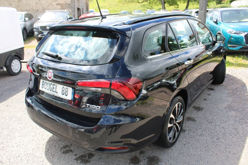 Photo 2 de l'offre de FIAT TIPO SW LOUNGE JTD 120 CV ÉCRAN TACTILE USB JA 17 U-CONNECT RADAR RÉGULATEUR BLUETOOTH à 13500€ chez Bougel transactions