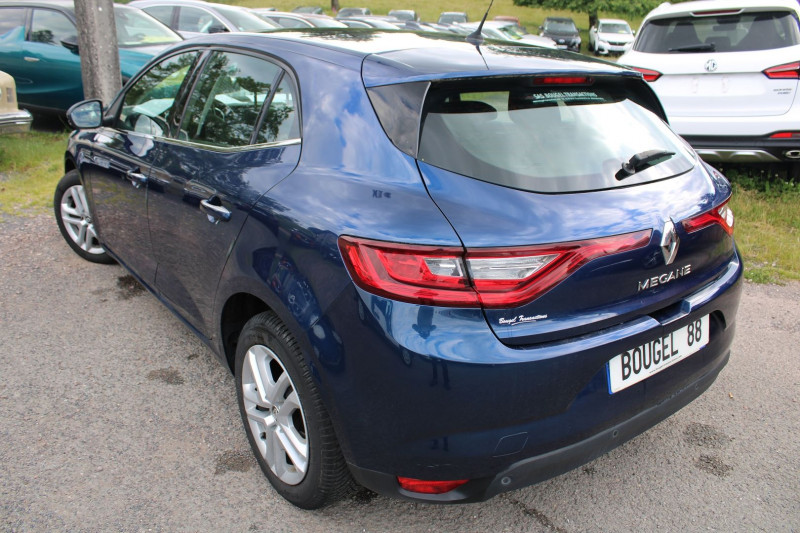 Photo 4 de l'offre de RENAULT MEGANE 4 1L5 DCI 90 CV ENERGY BUSINESS GPS 3D CLIM AUDIO USB RADAR BLUETOOTH RÉGULATEUR à 13990€ chez Bougel transactions