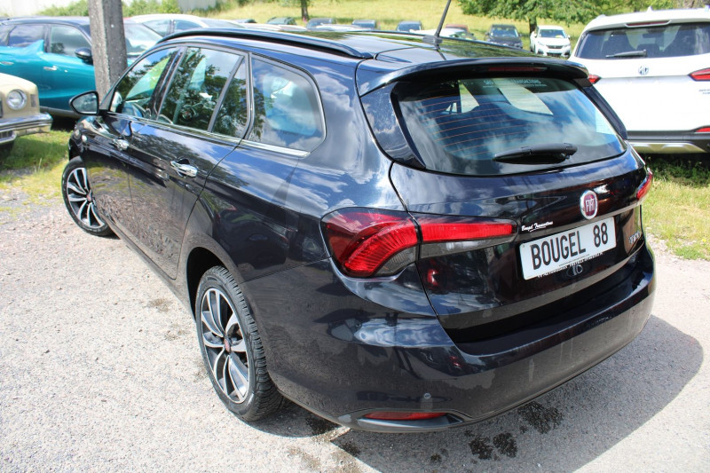 Photo 3 de l'offre de FIAT TIPO SW LOUNGE JTD 120 CV ÉCRAN TACTILE USB JA 17 U-CONNECT RADAR RÉGULATEUR BLUETOOTH à 13500€ chez Bougel transactions