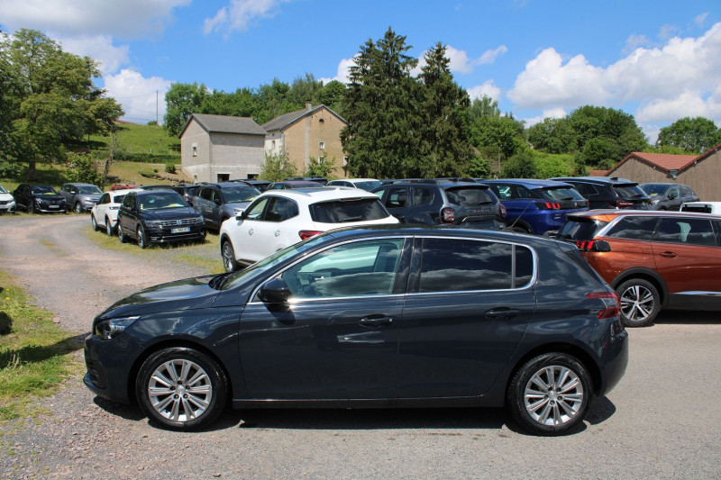 Photo 5 de l'offre de PEUGEOT 308 III 2L BLUE HDI 150 CV ALLURE GPS 3D CAMÉRA MI/CUIR RE USB JA 6 BLUETOOTH RÉGULATEUR à 14500€ chez Bougel transactions