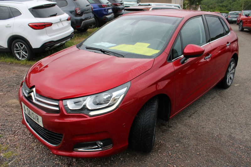 Photo 4 de l'offre de CITROEN C4 III 1L6 BLUEHDI 115 CV SHINE EAT6 BOITE AUTO RÉGULATEUR BLUETOOTH CUIR GPS USB LEDS à 12400€ chez Bougel transactions