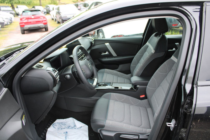 Photo 8 de l'offre de CITROEN C4 PHASE 4 FEEL PACK ABS 1L5 BLUEHDI 130 EAT8 GPS BOITE AUTO CAMÉRA USB FULL LEDS JANTES 18 à 22900€ chez Bougel transactions