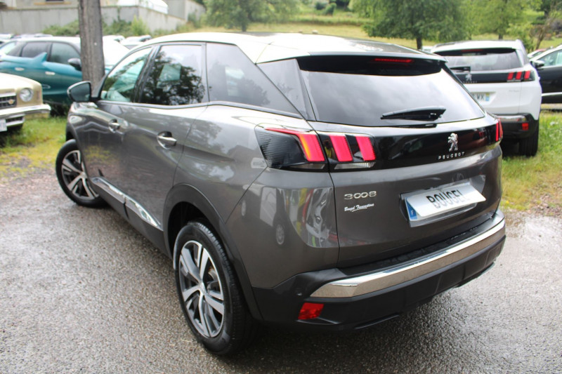 Photo 5 de l'offre de PEUGEOT 3008 PHASE 4 ALLURE 130 CV ESSENCE GPS 3D CAMÉRA FULL LED AUDIO USB JA 18 I-COKPIT RÉGULATEUR à 24990€ chez Bougel transactions