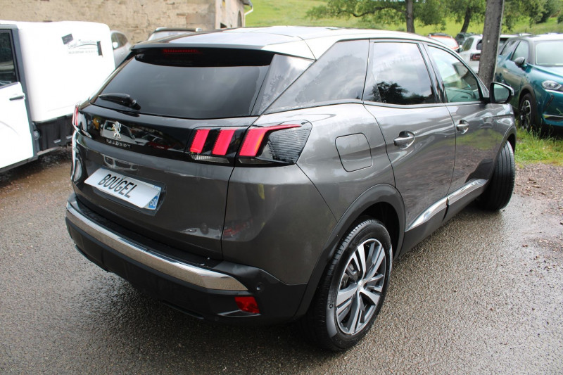 Photo 4 de l'offre de PEUGEOT 3008 PHASE 4 ALLURE 130 CV ESSENCE GPS 3D CAMÉRA FULL LED AUDIO USB JA 18 I-COKPIT RÉGULATEUR à 24990€ chez Bougel transactions