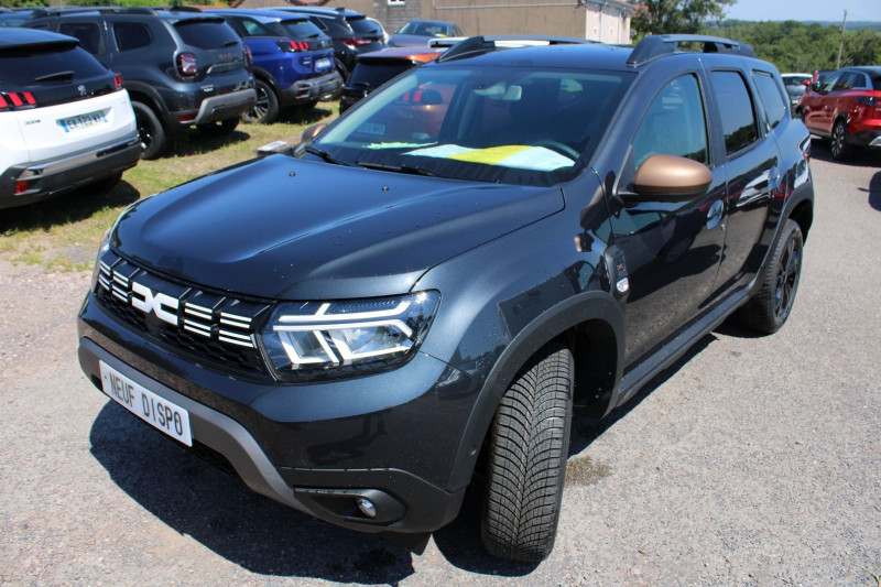 Photo 4 de l'offre de DACIA DUSTER 5 EXTREME BLUE DCI 115 CV  4X4  GPS 3D CAMÉRA 360° FULL LED USB JA 17 RÉGULATEUR à 27500€ chez Bougel transactions