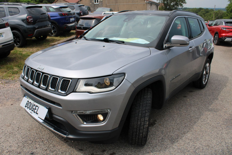 Photo 4 de l'offre de JEEP COMPASS 2L JTD 140 CV LIMITED  4X4  BI-TON USB GPS 3D JA 18 RADAR BLUETOOTH RÉGULATEUR à 17990€ chez Bougel transactions