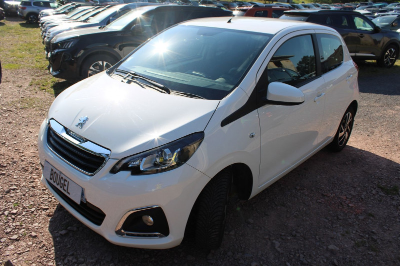 Photo 5 de l'offre de PEUGEOT 108 III VTI 72 CV ALLURE GPS MIROR LINK USB JA 15 CAMÉRA BLUETOOTH LIMITEUR ROUE SECOURS à 10990€ chez Bougel transactions