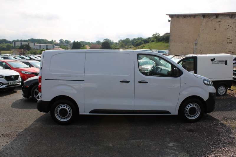 Photo 5 de l'offre de CITROEN JUMPY III M BLUE HDI 120 CV  3 PLACES  CLIM USB BLUETOOTH RÉGULATEUR RADAR TVA=21659 E HT à 25990€ chez Bougel transactions