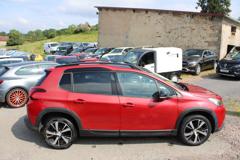 Photo 6 de l'offre de PEUGEOT 2008 II BLUE HDI 100 CV GT-LINE GPS 3D USB RE JA 17 TOIT PANO RADAR BLUETOOTH RÉGULATEUR à 12500€ chez Bougel transactions