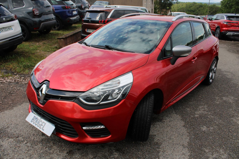 Photo 5 de l'offre de RENAULT CLIO 4 ESTATE GT RENAULT SPORT TCE 120 CV GPS 3D R-LINK CAMÉRA  USB JA 17 RÉGULATEUR BOITE EDC à 11500€ chez Bougel transactions