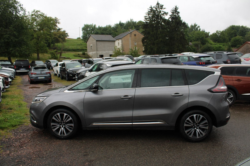 Photo 8 de l'offre de RENAULT ESPACE 5 TCE 200 CV INITIALE PARIS  7PLACES  GPS 3D CAMÉRA 4 CONTROL TOIT PANO BOITE AUTO à 14500€ chez Bougel transactions