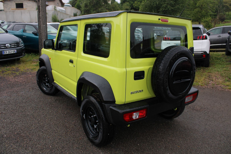 Photo 3 de l'offre de SUZUKI JIMNY III VVT 102 CV PRIVILEGE ESSENCE  4X4  CLIM RÉGULATEUR USB BLUETOOTH TVA=22492 E HT à 26990€ chez Bougel transactions