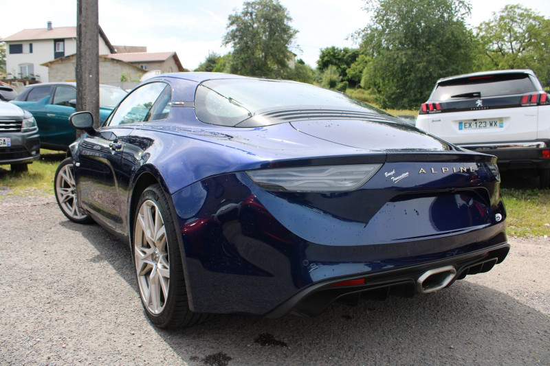 Photo 4 de l'offre de ALPINE A110 LEGENDE GT TURBO 252 NUMÉROTÉE LIMITÉE 217/400 BOITE AUTO CAMÉRA CUIR GPS 2X USB à 65000€ chez Bougel transactions