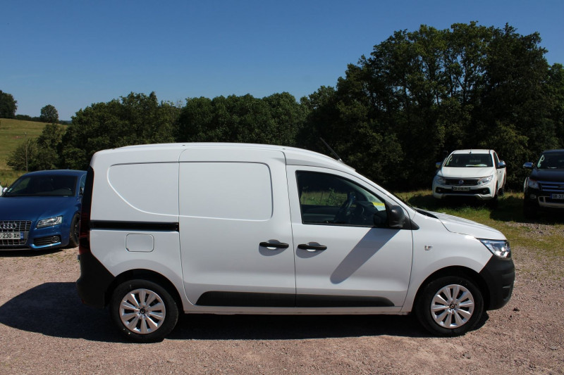 Photo 6 de l'offre de RENAULT EXPRESS VAN AFFAIRE BLUE DCI 95 CV CONFORT CLIM PORTE LATÉRALE USB BLUETOOTH TVA=16658 E HT à 19990€ chez Bougel transactions