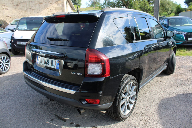 Photo 2 de l'offre de JEEP COMPASS 2L2 CRD 136CV LIMITED DIESEL BOITE 6 CAMÉRA CUIR GPS MÉDIA TOIT OUVRANT ATTELAGE à 10990€ chez Bougel transactions