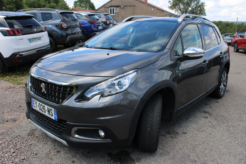 Photo 4 de l'offre de PEUGEOT 2008 II CROSSWAY 130 CV ESSENCE GPS 3D CAMÉRA ATTELAGE JA 17 TOIT PANO GRIP RÉGULATEUR à 13990€ chez Bougel transactions