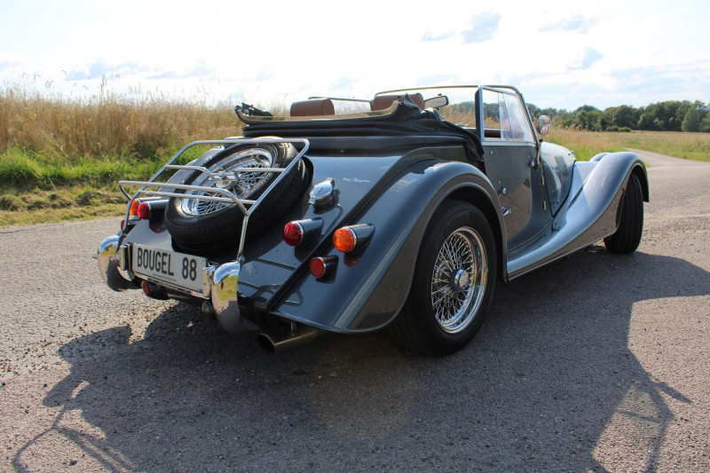 Photo 18 de l'offre de MORGAN MORGAN PLUS 4 CABRIOLET 2L 156 CV CUIR FAUVE JANTES ALU RAYON CHROMES BOIS PRECIEUX à 63500€ chez Bougel transactions