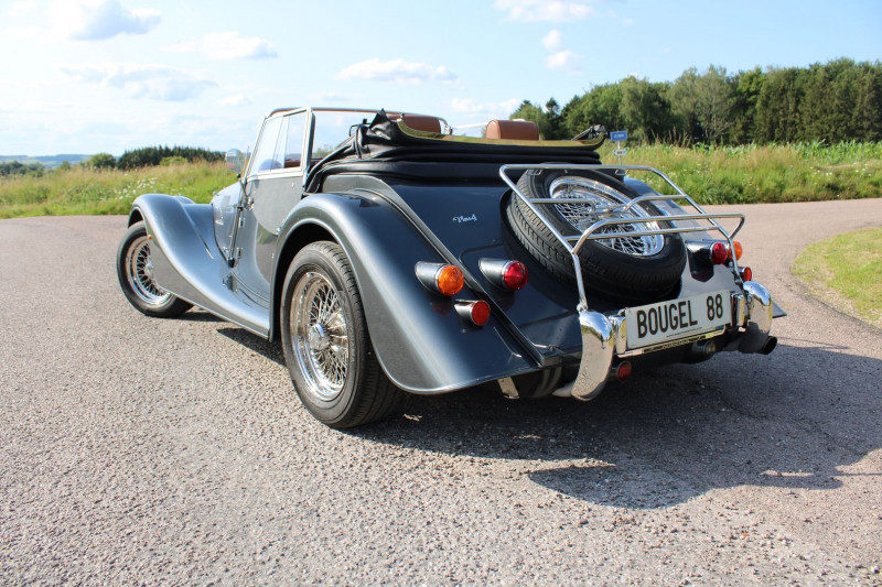 Photo 19 de l'offre de MORGAN MORGAN PLUS 4 CABRIOLET 2L 156 CV CUIR FAUVE JANTES ALU RAYON CHROMES BOIS PRECIEUX à 63500€ chez Bougel transactions