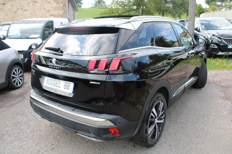 Photo 2 de l'offre de PEUGEOT 3008 III GT-LINE 130 CV USB GPS 3D CAMÉRA ATTELAGE MP3 FULL LED TOIT PANO I-COKPIT JA 18 à 16500€ chez Bougel transactions