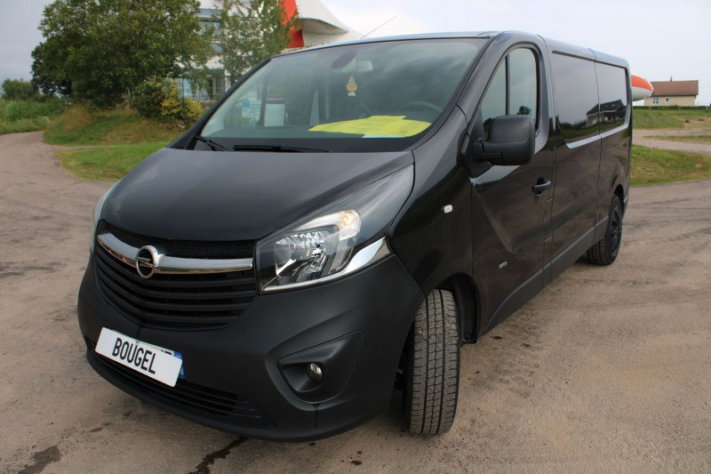 Photo 5 de l'offre de OPEL VIVARO FG 1L6 CDTI 120 CV BOITE 6V 3 PLACES GPS USB RÉGULATEUR BLUETOOTH ABS CAMÉRA  L2 H1 à 18500€ chez Bougel transactions