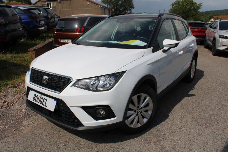 Photo 4 de l'offre de SEAT ARONA TSI XCELLENCE ESSENCE CLIM GPS 3D USB JA 16 ATTELAGE RADAR BLUETOOTH RÉGULATEUR à 14990€ chez Bougel transactions