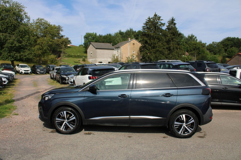 Photo 5 de l'offre de PEUGEOT 5008 III 1L5 BLUEHDI 130 CV GT LINE BOITE AUTO EAT8 CAMÉRA GPS USB FULL LEDS REGULATEUR à 22900€ chez Bougel transactions