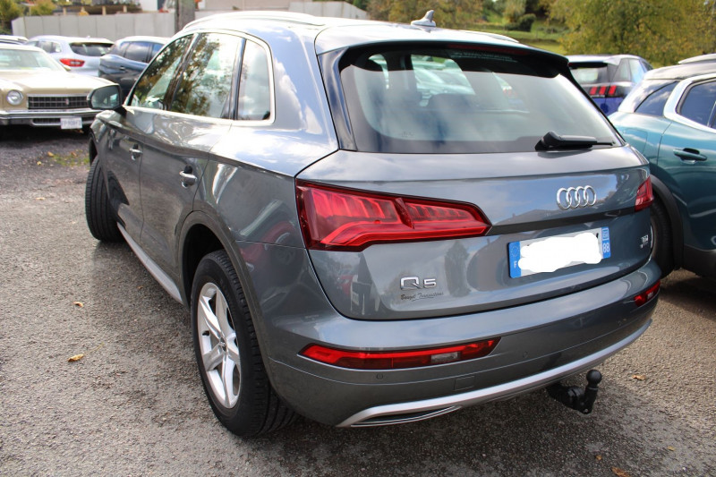 Photo 5 de l'offre de AUDI Q5 EXECUTIVE 2L TDI 190 CV  QUATTRO  GPS 3D USB I-COKPIT ATTELAGE BOITE STRONIC-7 à 32990€ chez Bougel transactions