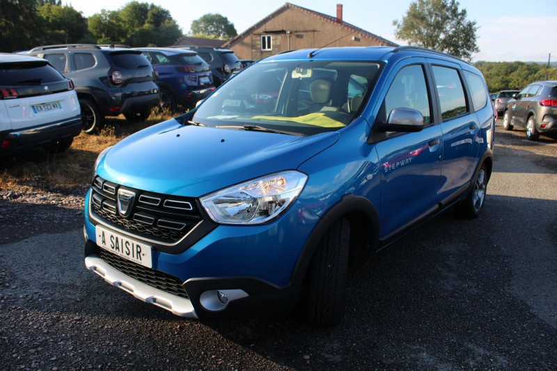 Photo 4 de l'offre de DACIA LODGY STEPWAY DCI 90 CV REGULATEUR BLUETOOTH CAMÉRA GPS USB ABS ATTELAGE  BOITE 6V à 12990€ chez Bougel transactions