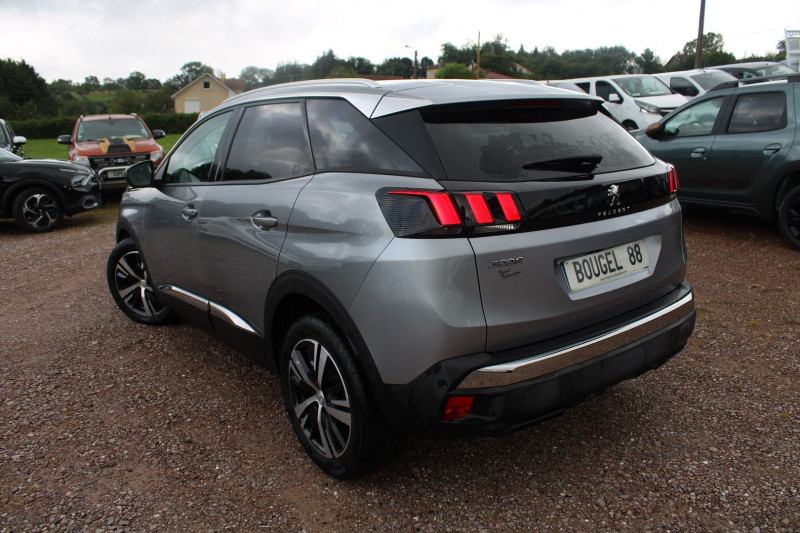 Photo 3 de l'offre de PEUGEOT 3008 III ALLURE 130 CV ESSENCE GPS 3D CAMÉRA FULL LEDS USB JA 18 MP3 I-COKPIT RÉGULATEUR à 18900€ chez Bougel transactions